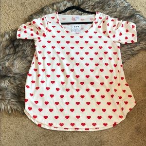 Lularoe Morgan shirt red hearts Valentine’s Day